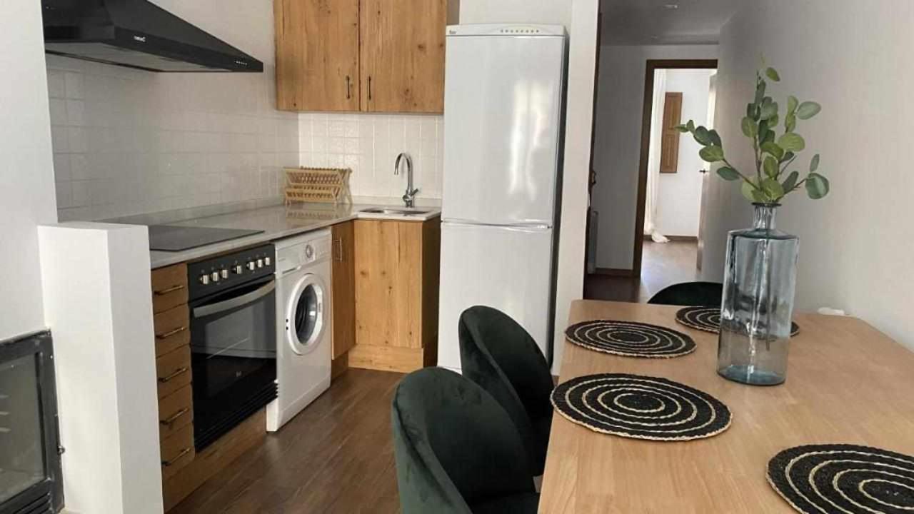 Apartamentos Casa Meme Мора-де-Руб'єлос Екстер'єр фото